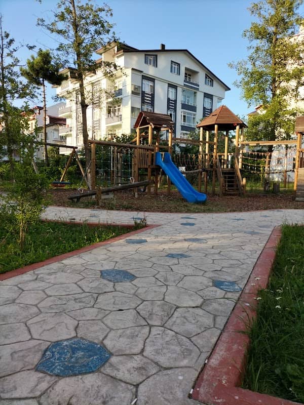 Child park - Image 2