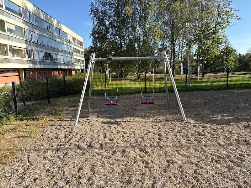 Varsapuisto - Image 1