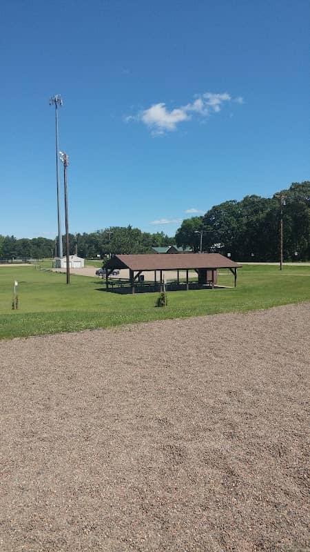 Carroll Broadbent Memorial Park - Image 1
