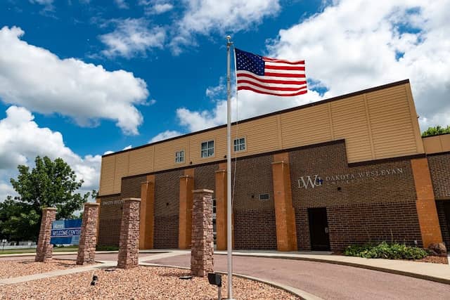 Dakota Discovery Museum - Image 1
