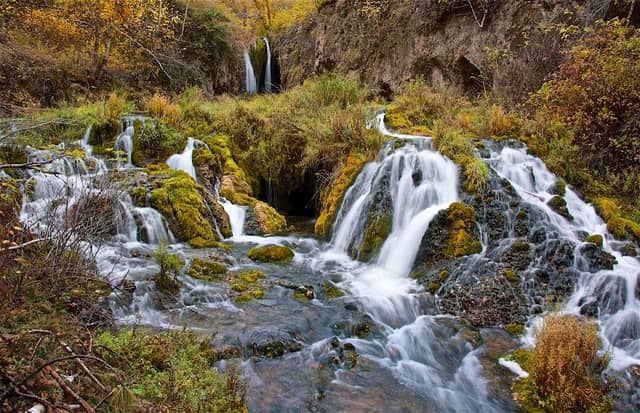 Roughlock Falls Trail - Image 1
