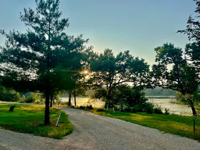 BeanTown Glamping Rv Park - Image 2