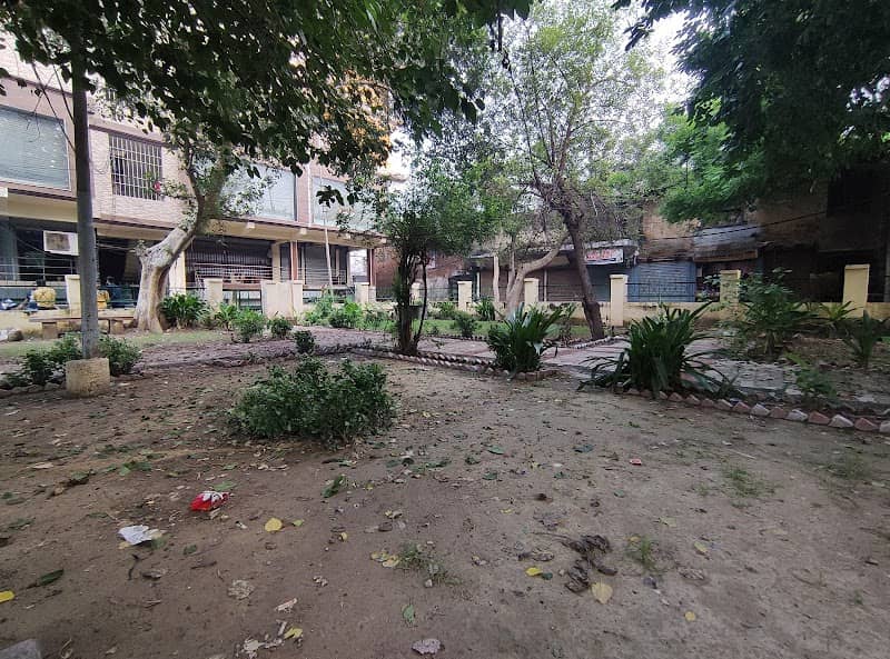 Hiran Park - Image 1
