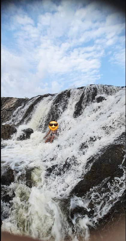 launnada dam - Image 1