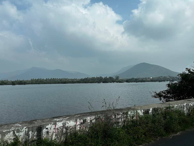 Krishnagiri Lake - Image 1