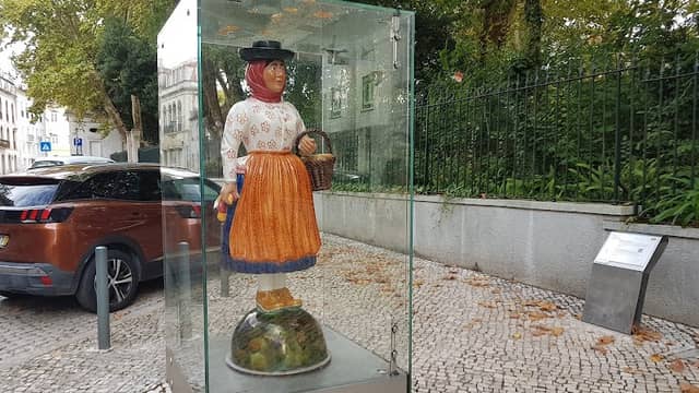 Rota Bordaliana - Saloia com cesto - Image 2