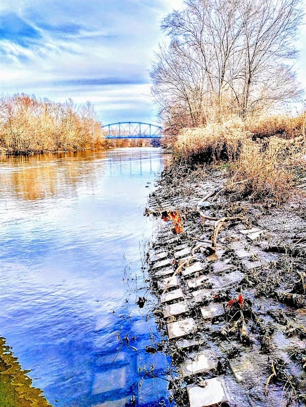 Blue Bridge Park - Image 1
