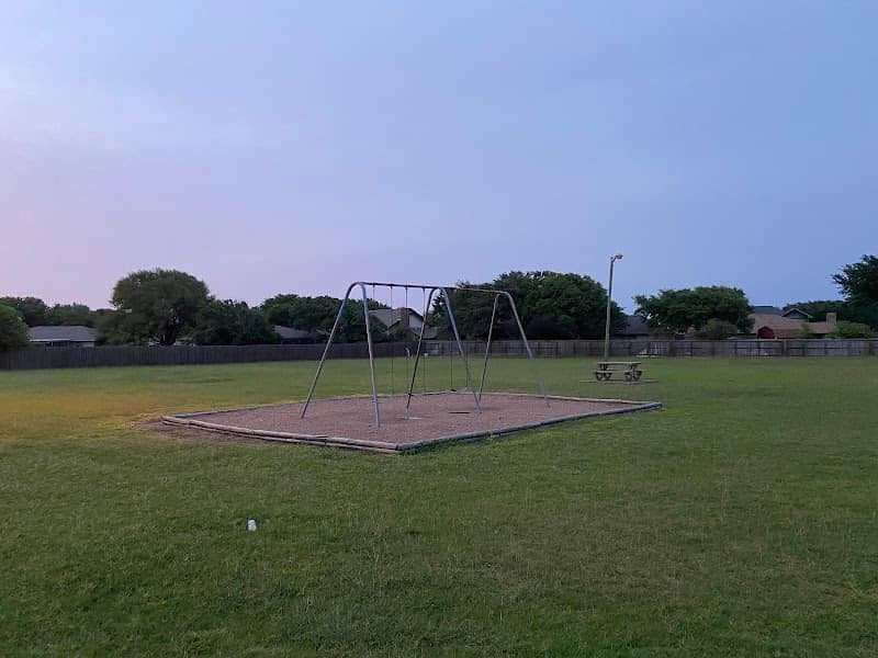 Oakridge Park - Image 2