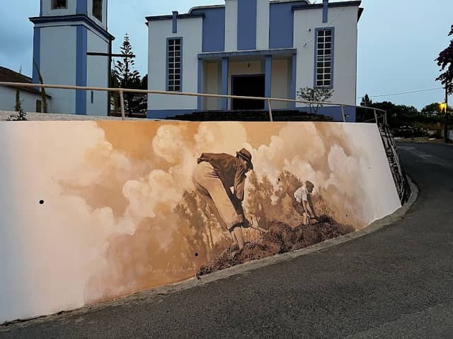 Mural de Carvoeira - Arte urbana - Image 1