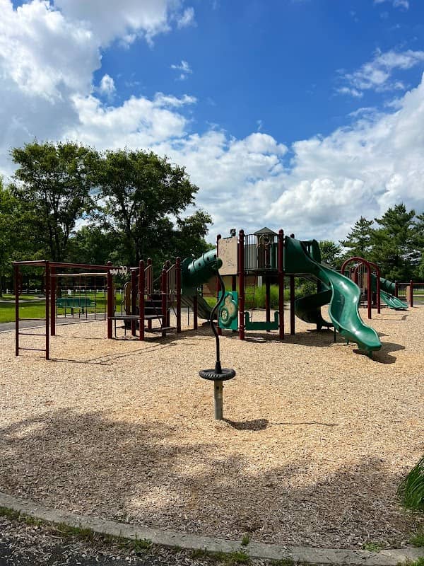 Library Park - Image 1