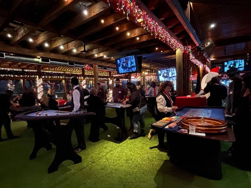 Interactive Attractions - Arcade Rentals, Company Picnics, Casino Parties - Image 1