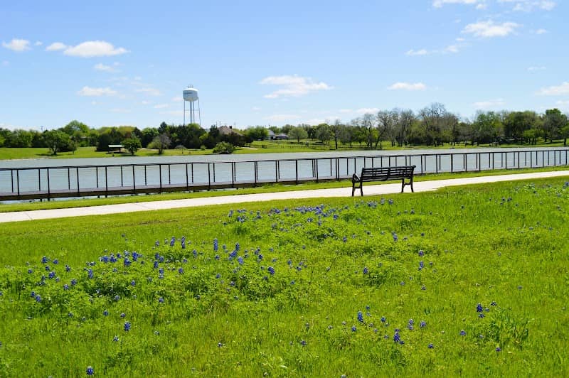 Lake Grove Park - Image 1