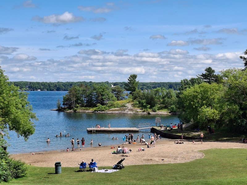 St. Lawrence Park - Image 1