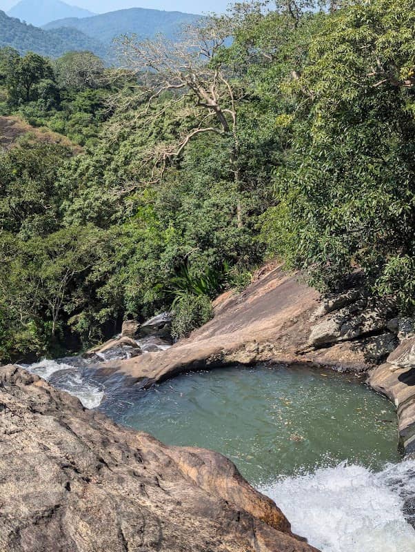 Opalgala Ella Waterfall - Image 1