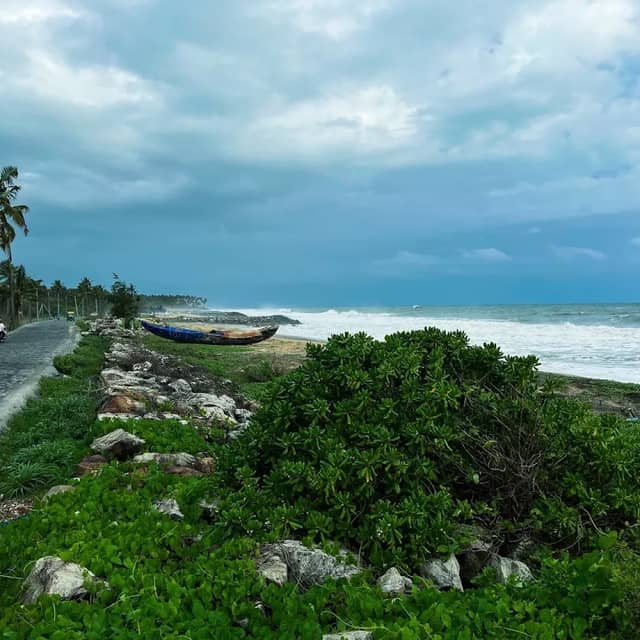 Mukkam beach - Image 2