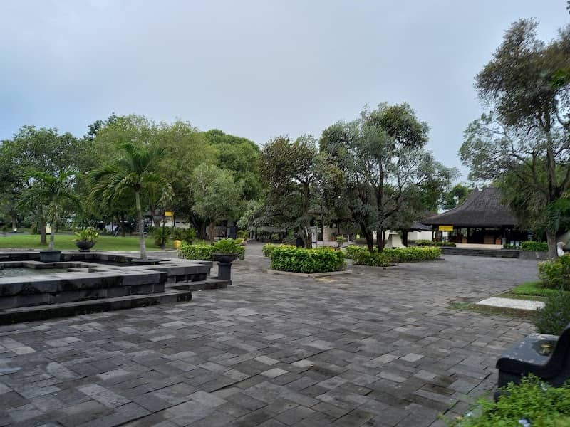 Kawasan Candi Prambanan - Image 1