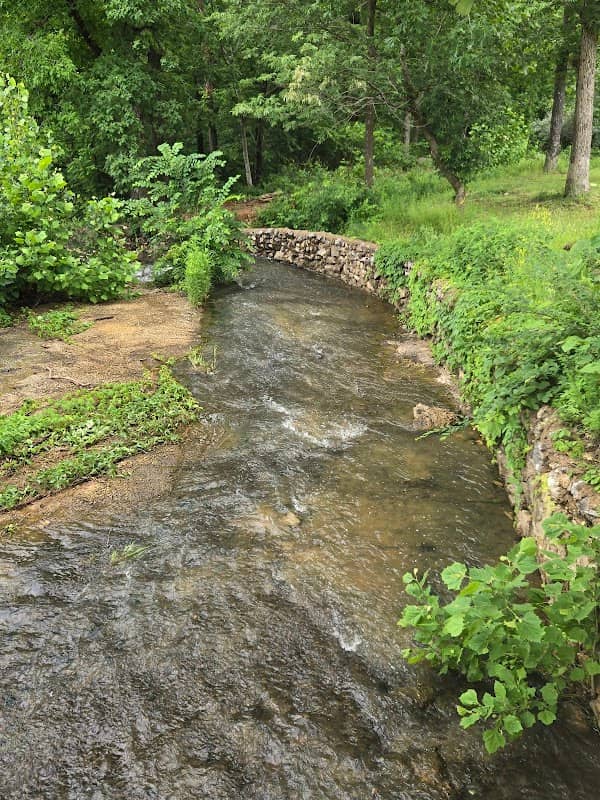Highland Park - Image 2