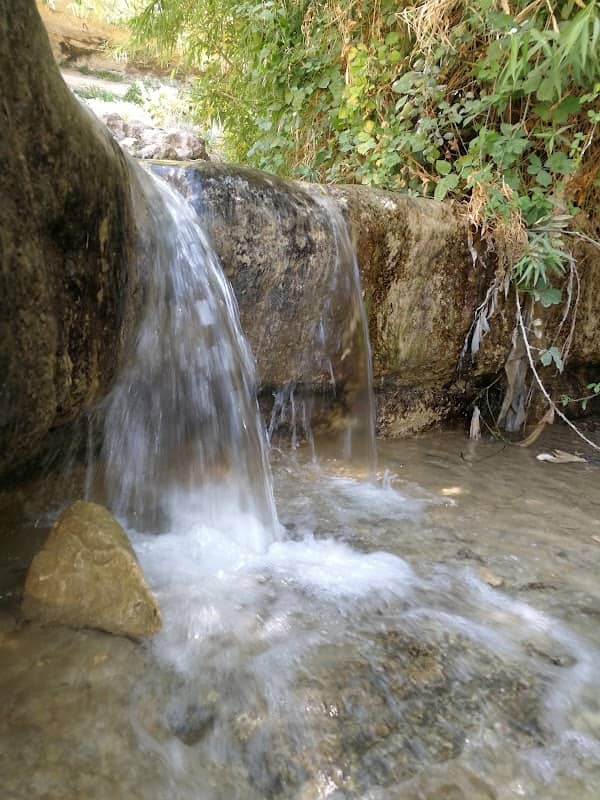 Aremeiman Tourist Falls - Image 1