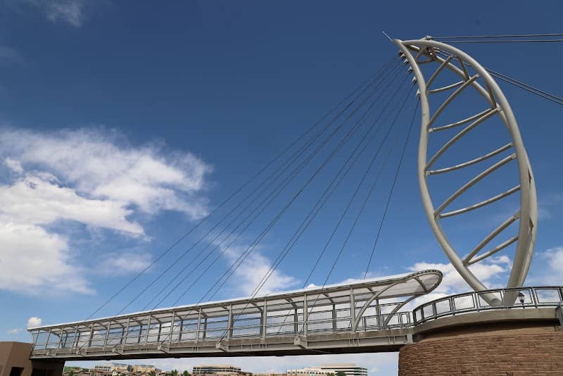 Lincoln Avenue Pedestrian Bridge - Image 3