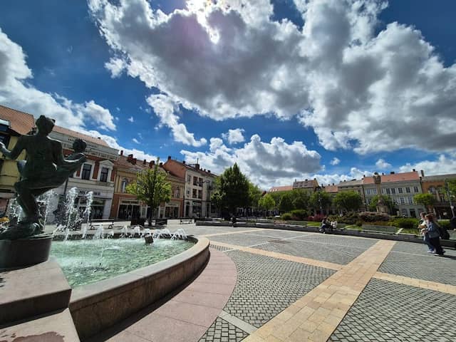 City Centre - Image 1