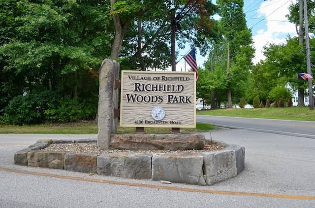 Richfield Woods Park - Image 1