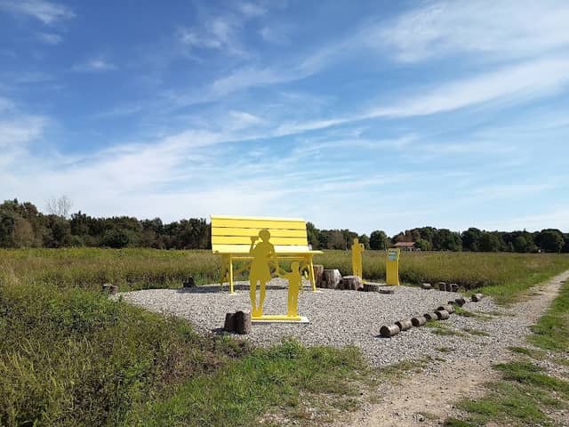 Big Bench #398 - Bellinzago Novarese - Image 1