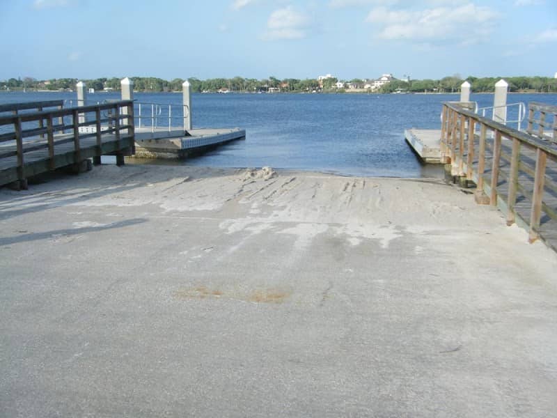 Riverfront Veterans Memorial Park - Image 1