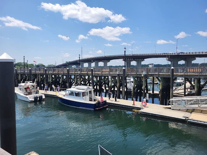 Beverly Waterfront - Image 2