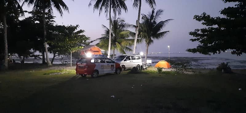 Pantai Kamis - Image 1