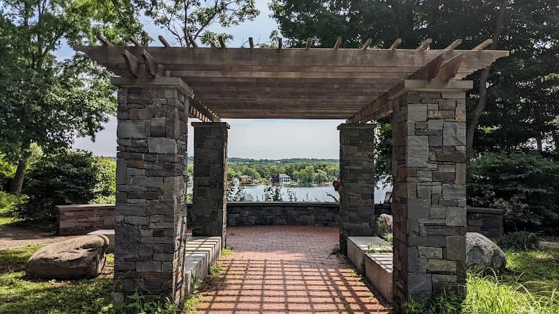 Waterfront Park - Image 2