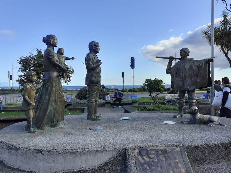 Monumento a la Colonización Alemana - Image 1