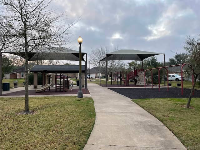 Woodland Hills Park - Image 1