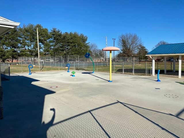 White Pine Splash Pad - Image 1