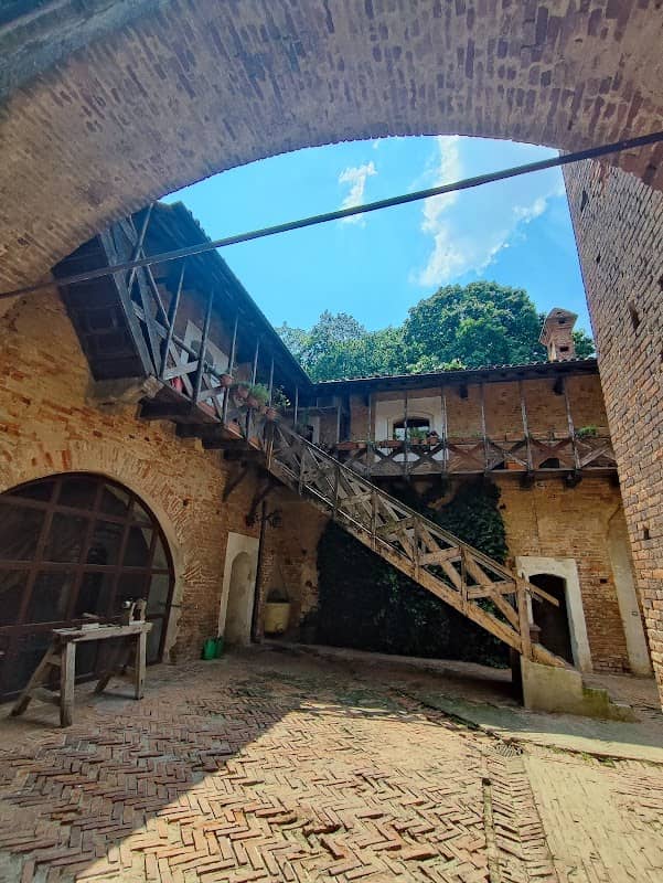Castello di Sant'Alessio - Image 1