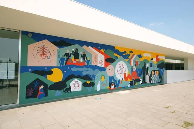 Mural "Pintar dos Reis" MARIANA MALHÃO - Image 1