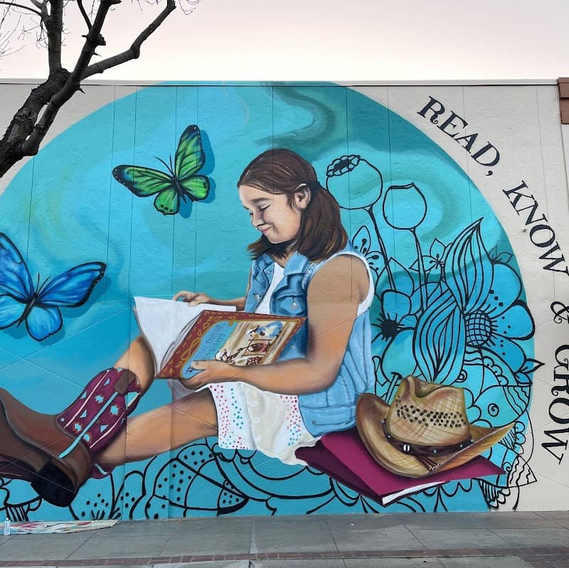 Read, Know & Grow Mural - Image 1