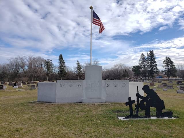 Veterans Memorial - Image 1