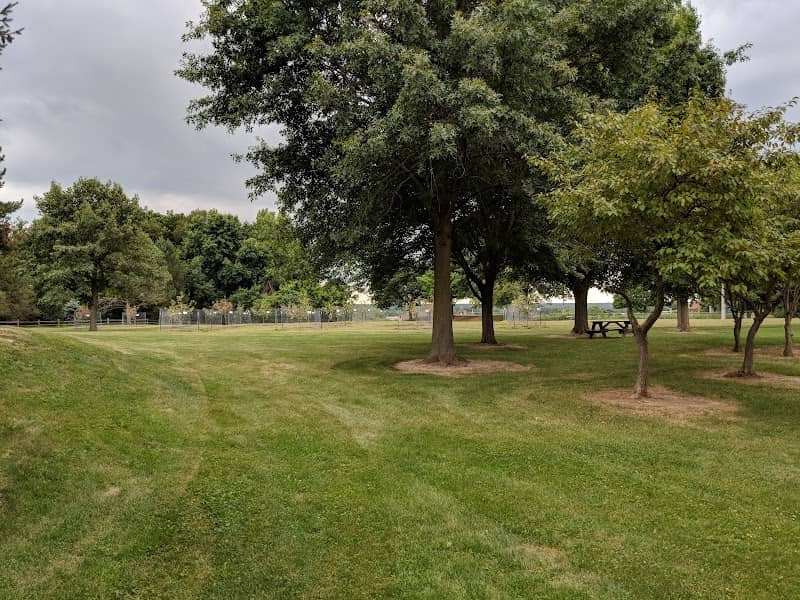 Wiman/Miss Pattie's Park - Image 2