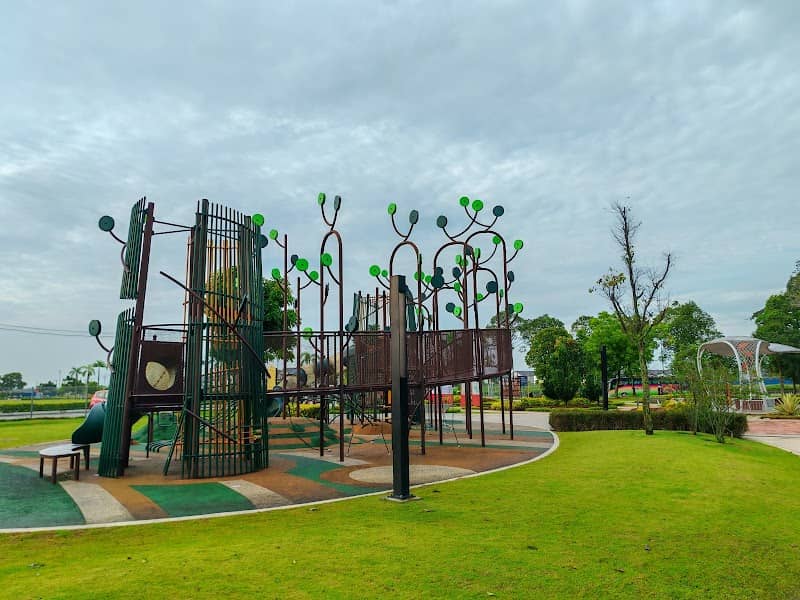Bayuemas Lake Park - Image 1