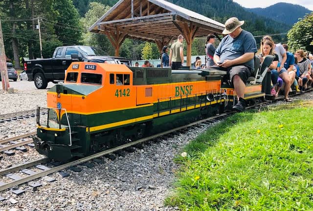 Great Northern & Cascade Railway - Image 2