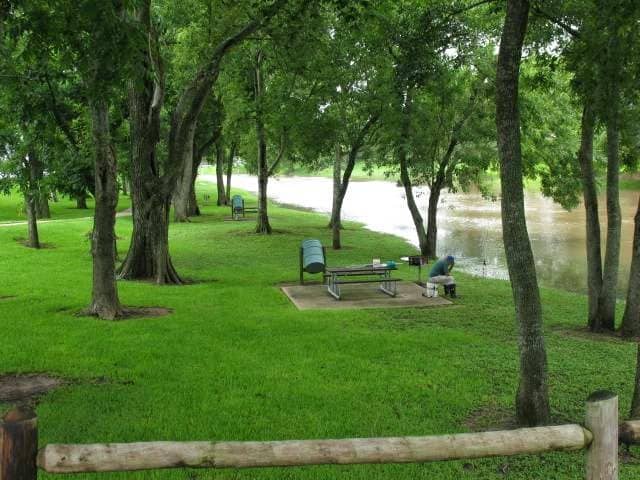 Mosley Park - Image 2