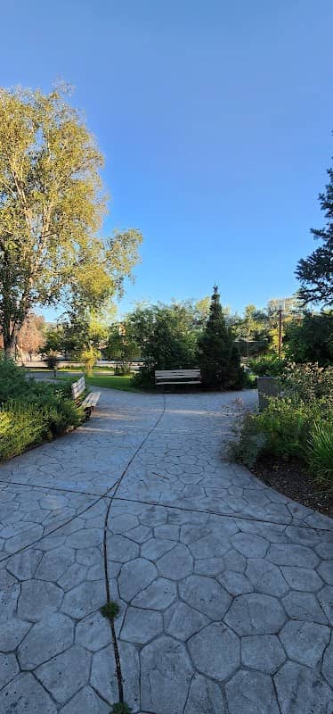 Boitanio Park - Image 2