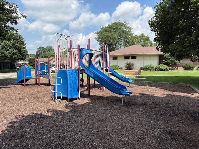 Sunset Park - Image 1