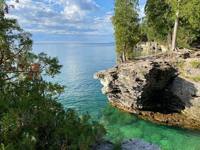 Cave Point - Image 1