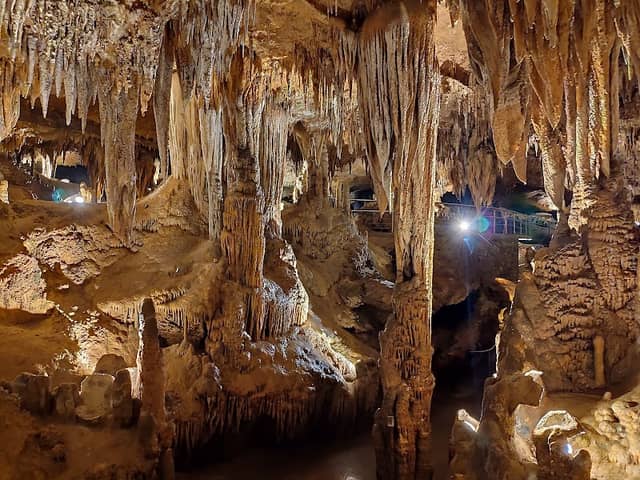 Luray Caverns - Image 2