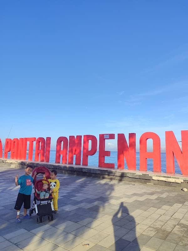 Pantai ampenan publik area - Image 1