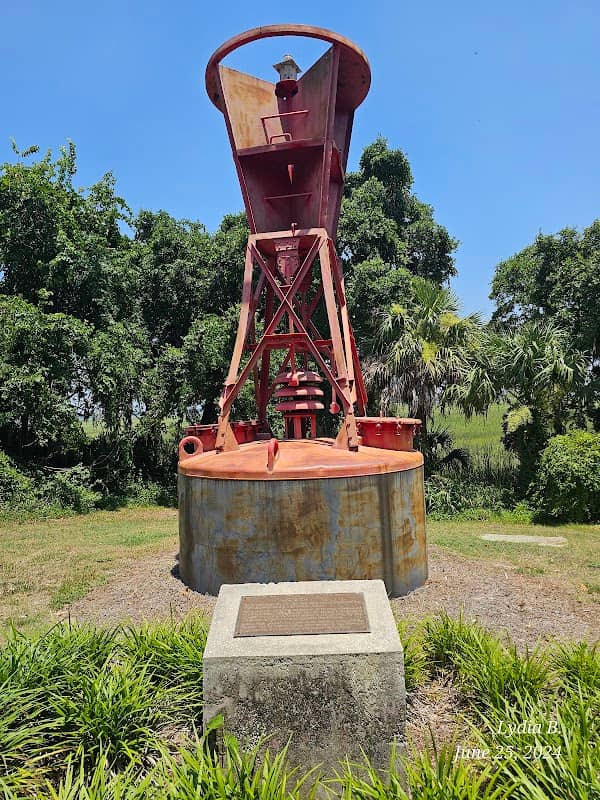 Traveling Buoy Park - Image 1