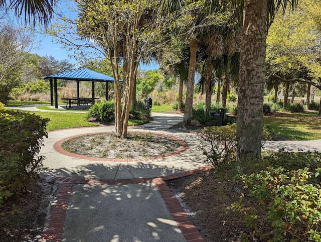 Lake Hodge Park - Image 2