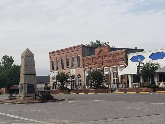 Roberta Historic District - Image 2