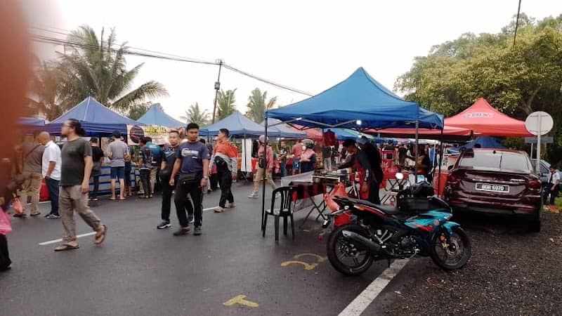 Tapak Pasar Malam (Rabu) & Bazar Ramadhan Kg Jenjarom - Image 1